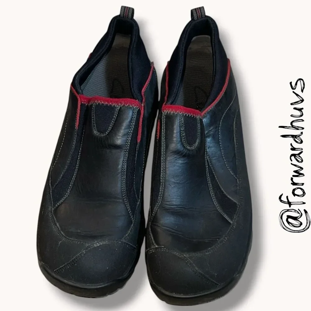 Clarks Black Leather Slip-On Comfort Shoes Red Trim Women’s Size